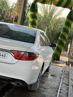 تۆیۆتا کامری